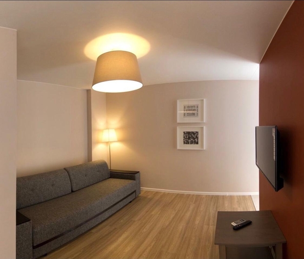 
   Продам 1-комнатную, 63 м², Кирова ул, 84

. Фото 15.