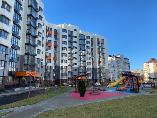 
   Продам 2-комнатную, 54 м², Крылова ул, 13к1

. Фото 1.