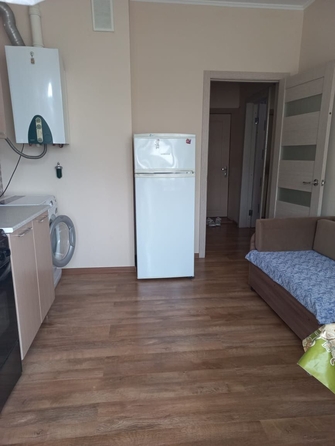 
   Продам 1-комнатную, 38 м², Самбурова ул, 252

. Фото 3.