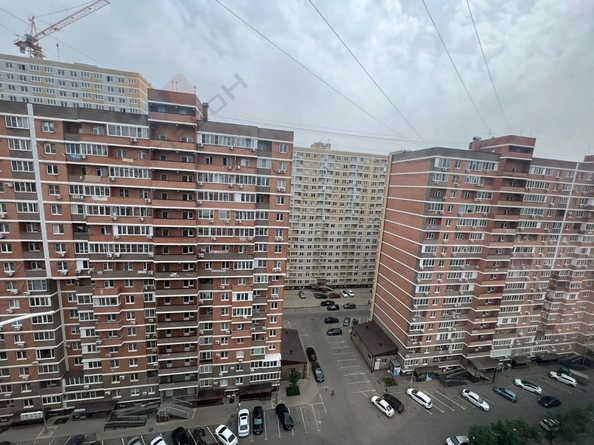 
   Продам 2-комнатную, 63.1 м², Заполярная ул, 37к2

. Фото 19.