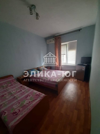 
   Продам дом, 150 м², Новомихайловский

. Фото 2.