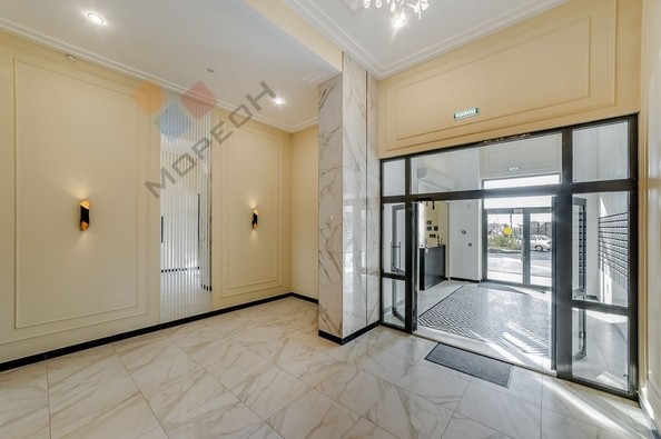 
   Продам 1-комнатную, 47.8 м², Дзержинского ул, 95

. Фото 18.