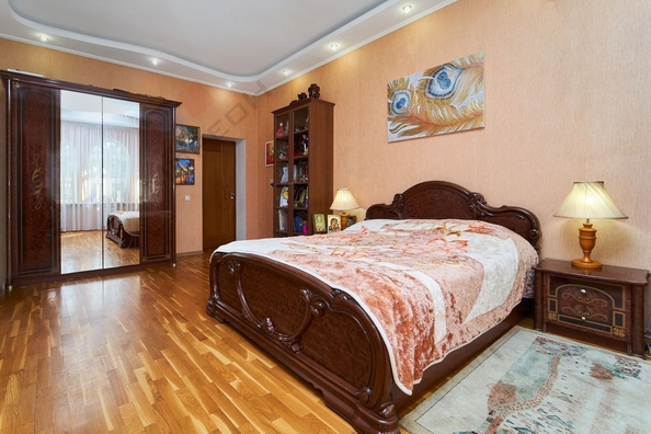 
   Продам дом, 254 м², Краснодар

. Фото 23.