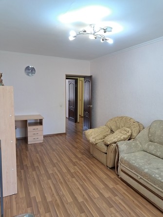 
   Продам 2-комнатную, 47 м², Крымская ул, 216

. Фото 10.