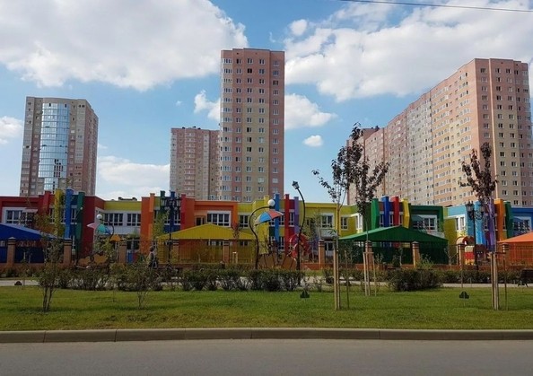 
   Продам 2-комнатную, 62 м², Героя Георгия Бочарникова ул, 8/2

. Фото 7.