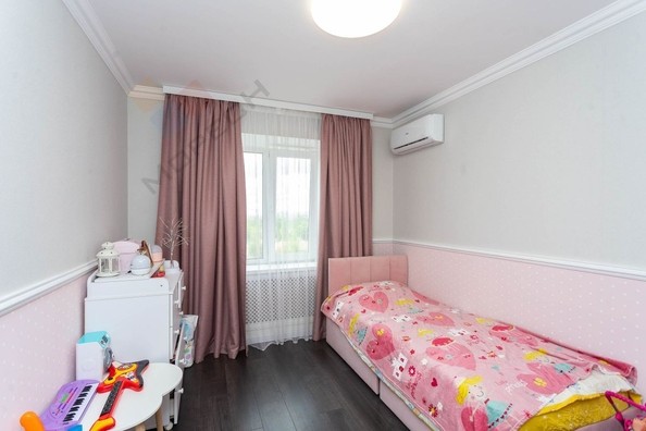 
   Продам 3-комнатную, 70.8 м², 40-летия Победы ул, 33/1

. Фото 11.