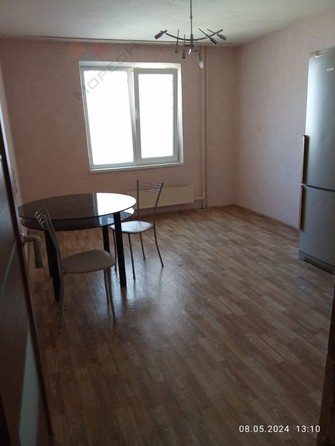 
   Продам 2-комнатную, 67.3 м², Академика Лукьяненко П.П. ул, 32

. Фото 4.