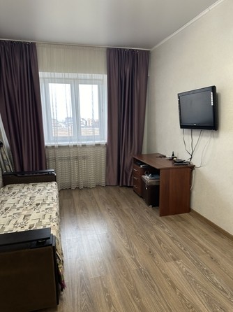 
   Продам 1-комнатную, 38 м², Ленина ул, 180к8

. Фото 5.