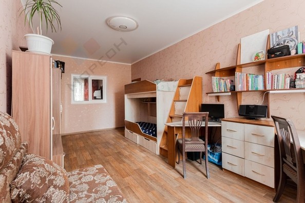 
   Продам 2-комнатную, 61 м², Дунаевского И.И. ул, 5

. Фото 10.