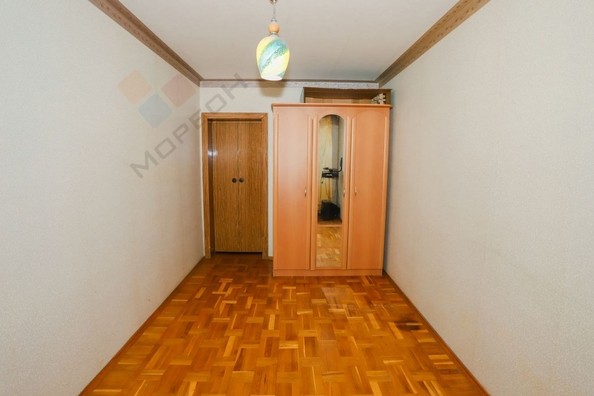 
   Продам 3-комнатную, 69.1 м², 30-й Иркутской Дивизии ул, 13

. Фото 17.