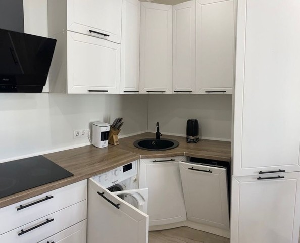 
   Продам 2-комнатную, 61 м², Супсехское ш, 39к3

. Фото 1.