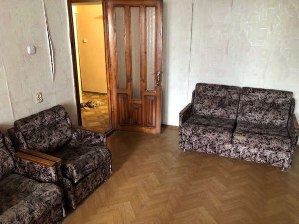 
   Продам 2-комнатную, 58 м², Островского ул, д 152

. Фото 25.