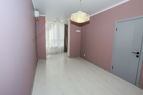 
   Продам 1-комнатную, 36.9 м², Григория Булгакова ул, 10

. Фото 4.