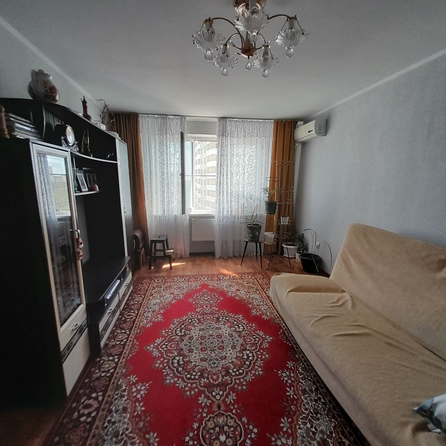 
   Продам 2-комнатную, 56 м², Маршала Жукова ул, к 2

. Фото 3.