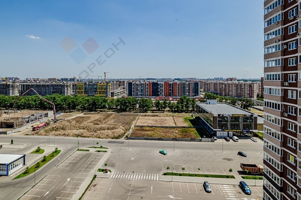 
   Продам 1-комнатную, 40.4 м², Западный Обход ул, 45к4

. Фото 13.