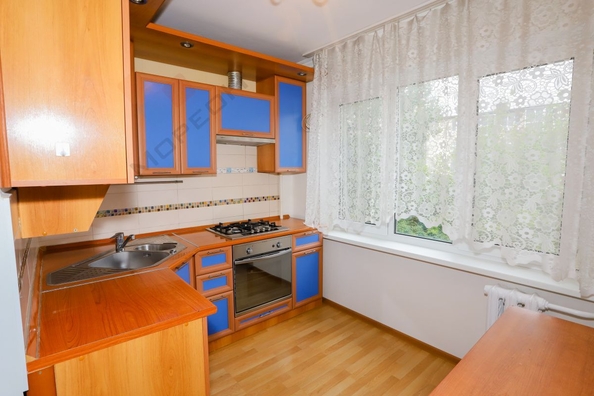 
   Продам 2-комнатную, 43.5 м², Дзержинского ул, 99

. Фото 15.