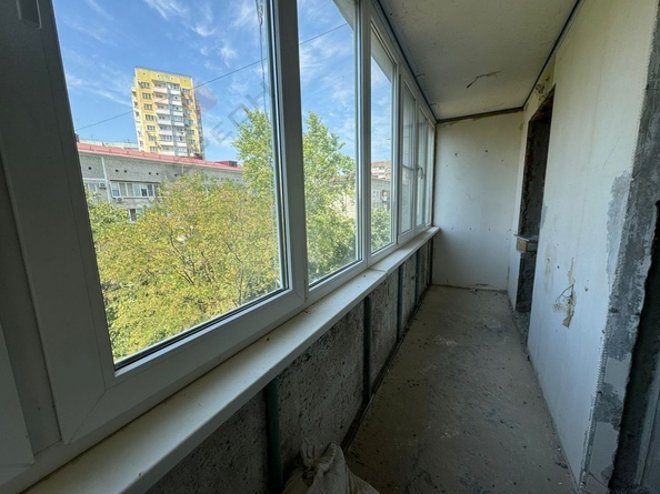 
   Продам 3-комнатную, 62.9 м², Калинина ул, 13к55

. Фото 6.