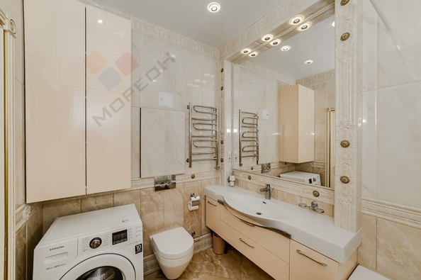 
   Продам 3-комнатную, 116.5 м², Клары Лучко б-р, 16

. Фото 3.