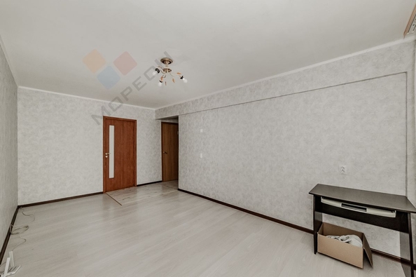 
   Продам 3-комнатную, 59.1 м², Гагарина ул, 87

. Фото 5.