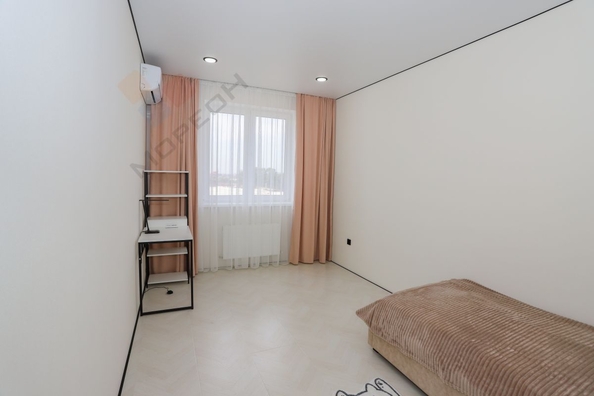 
   Продам 2-комнатную, 57.5 м², Любимово мкр, 16

. Фото 16.