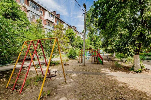 
   Продам 3-комнатную, 58.9 м², Толбухина ул, 89

. Фото 12.