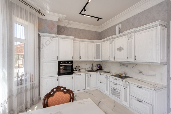 
   Продам дом, 465.6 м², Краснодар

. Фото 27.