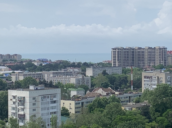 
   Продам 1-комнатную, 51 м², Кирова ул, 84

. Фото 25.