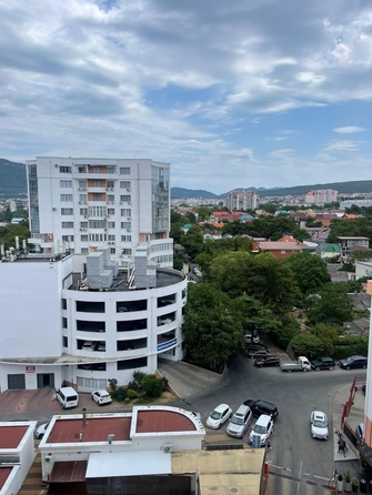 
   Продам 2-комнатную, 72 м², Крымская ул, к 1

. Фото 42.