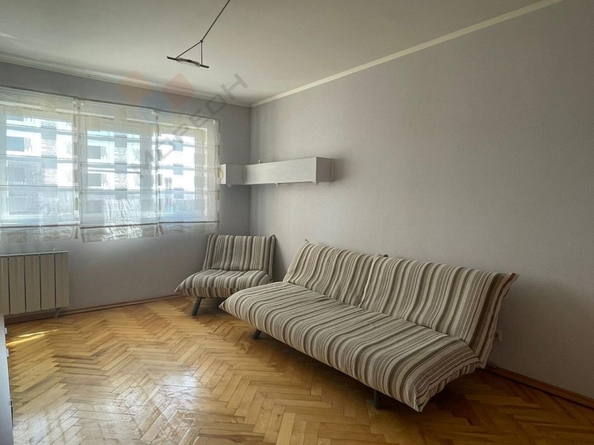 
   Продам 3-комнатную, 59.8 м², Дзержинского ул, 201

. Фото 10.