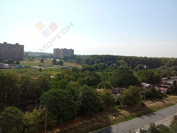 
   Продам 2-комнатную, 67 м², Снесарева ул, 8

. Фото 6.