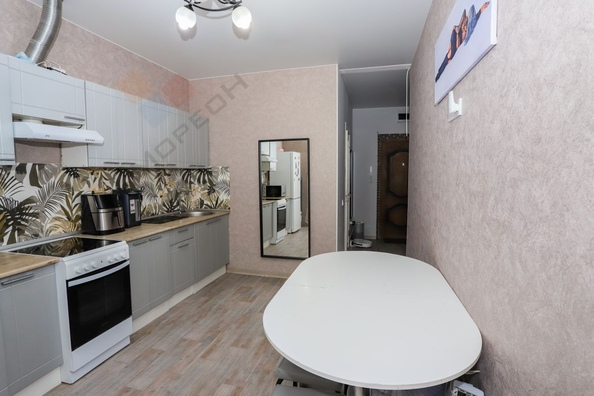 
   Продам 1-комнатную, 38.3 м², Героя Георгия Бочарникова ул, 1

. Фото 8.