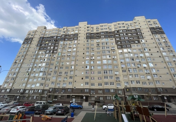 
   Продам 3-комнатную, 90 м², Ленина ул, 190к2

. Фото 28.