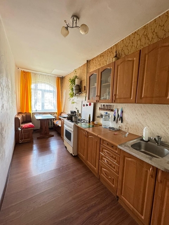 
   Продам 2-комнатную, 48 м², Ленина ул, 169

. Фото 3.