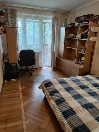 
   Продам 3-комнатную, 62.1 м², Бородина ул, 18

. Фото 5.