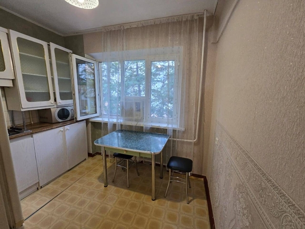 
   Продам 2-комнатную, 56.2 м², Красноармейская ул, 11

. Фото 1.