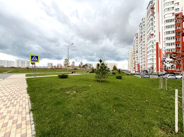 
   Продам 1-комнатную, 41 м², Адмирала Пустошкина ул, 22к10

. Фото 14.