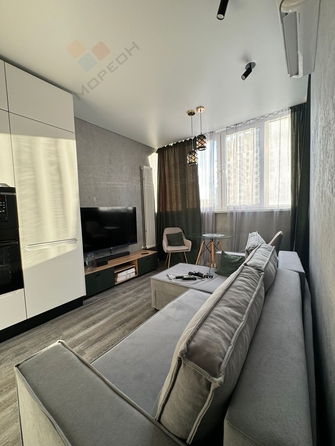 
   Продам 2-комнатную, 49 м², Героя Пешкова ул, 14к2

. Фото 1.