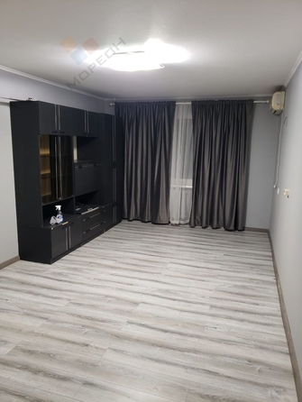 
   Продам 2-комнатную, 54.7 м², Ставропольская ул, 176

. Фото 1.