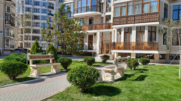 
   Продам 2-комнатную, 55 м², Крымская ул, к 10

. Фото 1.