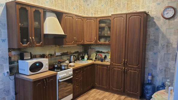 
   Продам 3-комнатную, 116 м², Киевская ул, 48

. Фото 8.