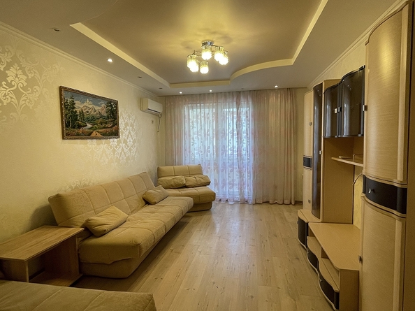 
   Продам 1-комнатную, 50 м², Промышленная ул, 9к2

. Фото 1.