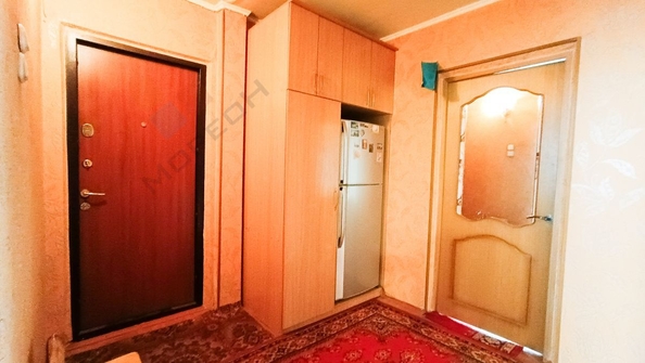 
   Продам 3-комнатную, 62 м², Симферопольская ул, 38

. Фото 10.