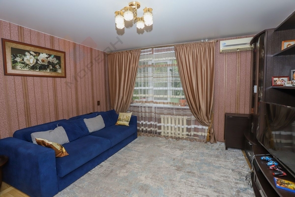 
   Продам 4-комнатную, 71 м², Весенняя ул, 21

. Фото 4.