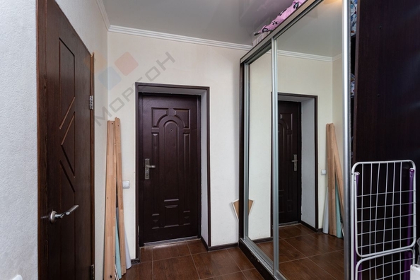 
   Продам 1-комнатную, 31.9 м², Шаляпина Ф.И. ул, 33/3

. Фото 2.