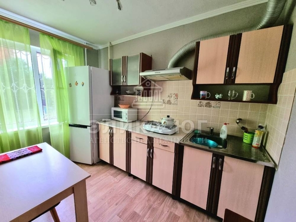 
   Продам 2-комнатную, 47.9 м², Советская ул

. Фото 2.