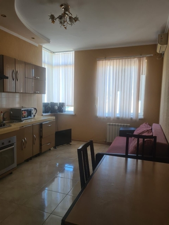 
   Продам 2-комнатную, 69 м², Новороссийская ул, д 151

. Фото 10.