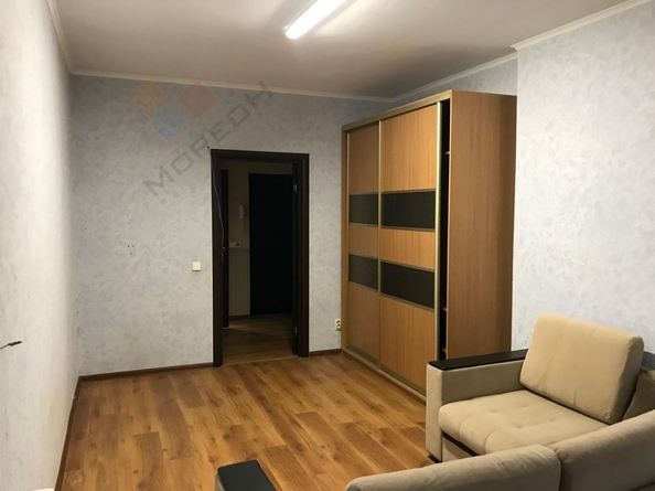 
   Продам 3-комнатную, 80.1 м², Марины Цветаевой ул, 13

. Фото 6.