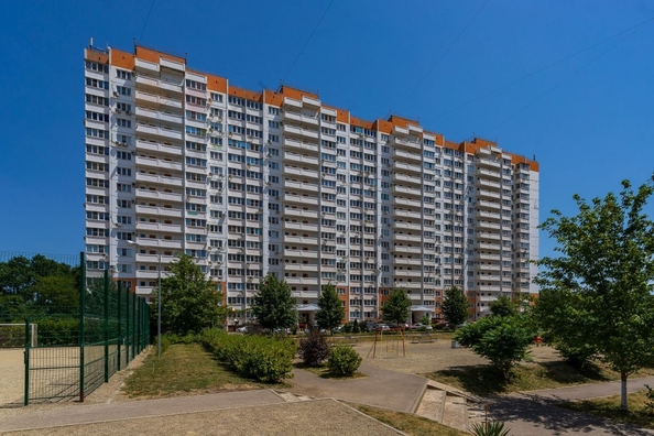 
   Продам 2-комнатную, 61 м², Генерала Трошева Г.Н. ул, 17

. Фото 24.