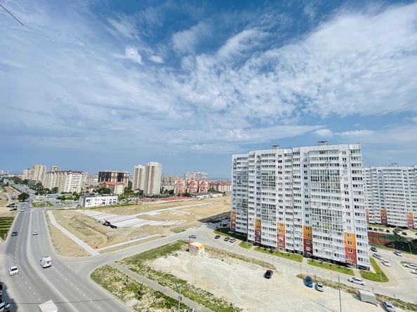 
   Продам 1-комнатную, 37 м², Ленина ул, 190к2

. Фото 16.