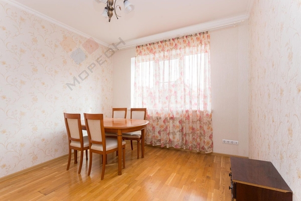 
   Продам дом, 168 м², Краснодар

. Фото 6.